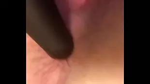 Flashing vibrator for anal holes next to the ass